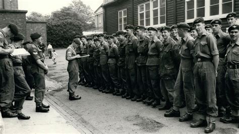 the parachute regiment history